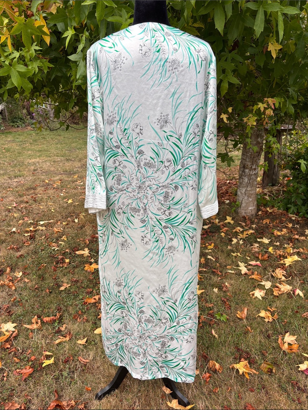 Oscar de la Renta Kaftan Robe - Picture 7 of 9